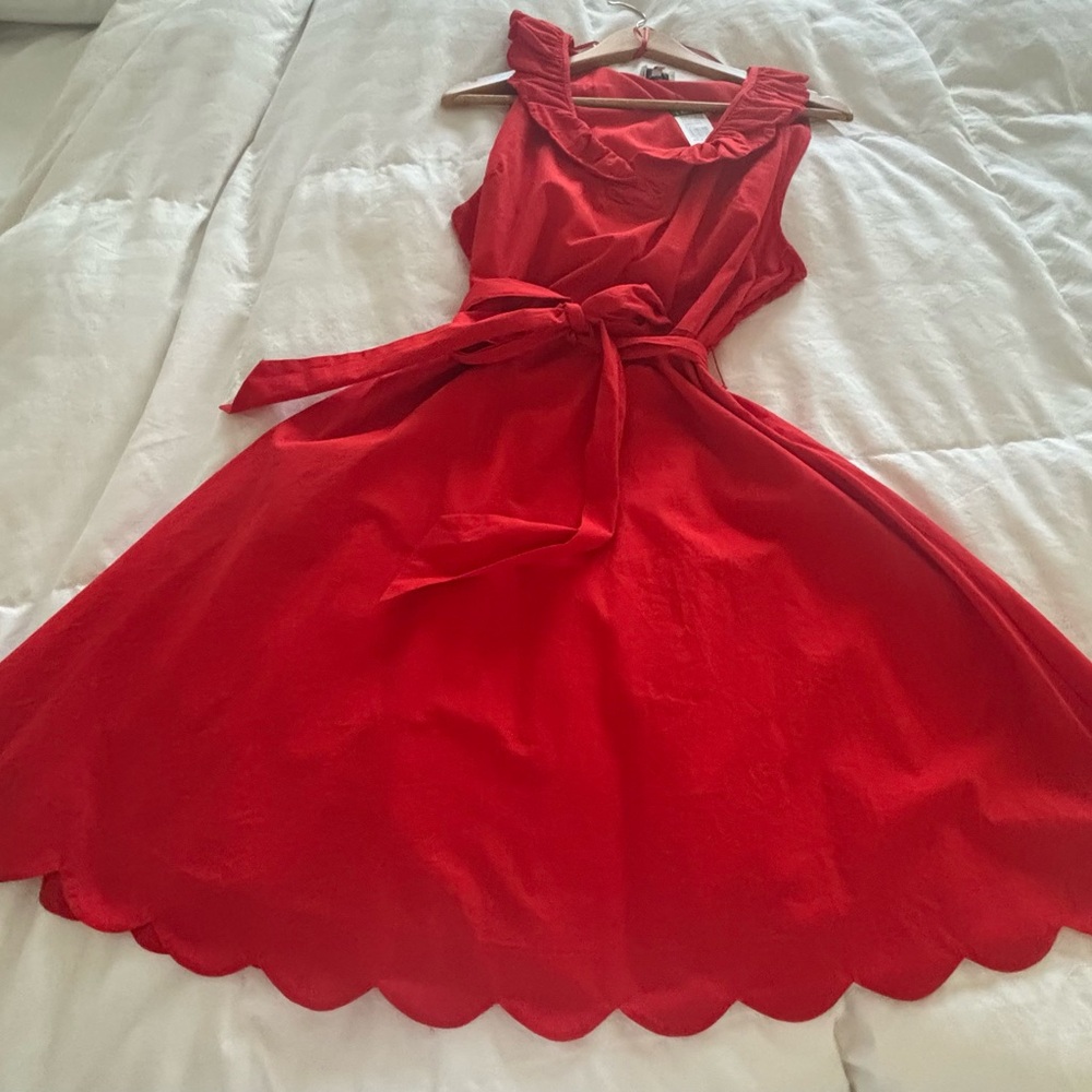 Crown & Ivy Striking Red scalloped midi dress